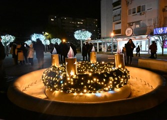 FOTO/VIDEO Najslađi je Advent u Gorici i službeno je otvoren!
