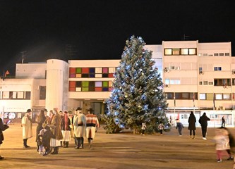FOTO/VIDEO Najslađi je Advent u Gorici i službeno je otvoren!