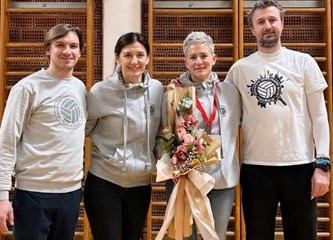 Dedin Memorijal okupio i bivše Azenašice: Ivana Straža i njena Mladost osvojili pobjednički trofej