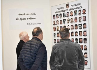 FOTO Velik odaziv na Noć muzeja u Spomen park 153. brigade: Sjećanje na heroje Domovinskog rata živi i prenosi se na generacije