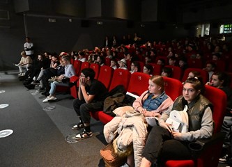 FOTO LiDraNo u Velikoj Gorici: Oko 230 osnovnoškolaca i 60 srednjoškolaca iz svih krajeva Zagrebačke županije pokazuju kako njegovati hrvatski jezik