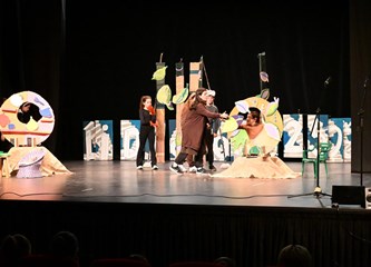 FOTO LiDraNo u Velikoj Gorici: Oko 230 osnovnoškolaca i 60 srednjoškolaca iz svih krajeva Zagrebačke županije pokazuju kako njegovati hrvatski jezik