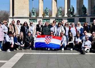 KUD Dučec bogatstvo Turopolja predstavio na međunarodnom folklornom festivalu u Budimpešti
