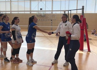 U izravnom okršaju do trećeg mjesta: Odbojkašice OK Velika Gorica u finalnom dvoboju sezone stigle do pehara i bronce!