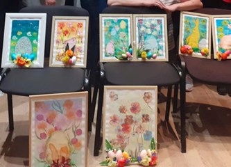 Likovna radionica u Udruzi umjetnika „Spark“ ili „Sparkovke“ u Zemlji čudesa