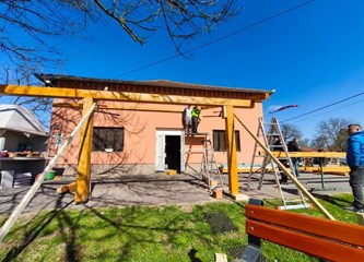 FOTO Krijes gorio, roštilj se pekao: Jurjevo u Bapču okupilo brojne mještane i drage goste