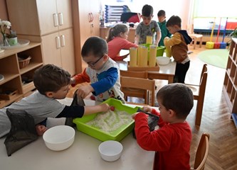 FOTO Održan „Projektni eko dan” u DV Velika Gorica: Odbačeni predmeti dobili novu namjenu