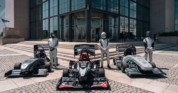 Zagrebački FSB racing team s tri bolida najavio FORMULU STUDENT ALPE ...