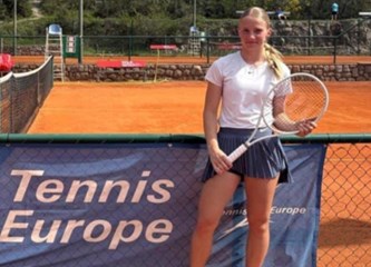 Velika Mlaka ima i tenisku zvijezdu: Iva Jerković osvojila Tennis Europe turnir!