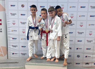 Centar osvojio pet medalja na prvenstvu Hrvatske u Jastrebarskom: Karlo Đukić srebrni, bronce za Doru Pajić, Mihajlu Pavlečić, Kim Kumic i Patrika Jeromića