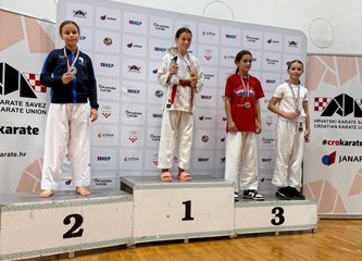 Centar osvojio pet medalja na prvenstvu Hrvatske u Jastrebarskom: Karlo Đukić srebrni, bronce za Doru Pajić, Mihajlu Pavlečić, Kim Kumic i Patrika Jeromića