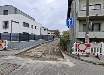 Muke po radovima: Zbog rekonstrukcije u Velikom Polju, kružili po Velikoj Mlaki