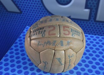 FOTO: U Veliku Goricu stigao Dinamov trofej iz 1967.