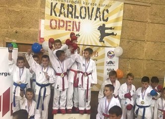 Novi sjajni rezultati mladih nada velikogoričkog karatea!