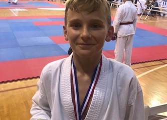 Novi sjajni rezultati mladih nada velikogoričkog karatea!