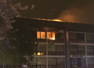 Velkom gori, oglasile se sirene