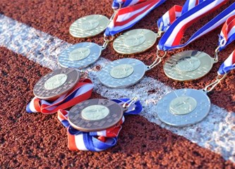 Osam medalja za mlade Maratonce na Krosu Sportskih novosti!