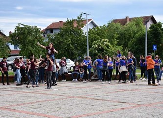 FOTO: Krenula 'norijada', pogledajte kako 'nore' gorički maturanti