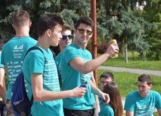 FOTO: Krenula 'norijada', pogledajte kako 'nore' gorički maturanti