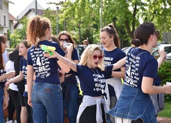 FOTO: Krenula 'norijada', pogledajte kako 'nore' gorički maturanti