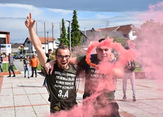 FOTO: Krenula 'norijada', pogledajte kako 'nore' gorički maturanti