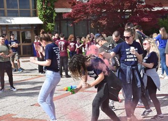 FOTO: Krenula 'norijada', pogledajte kako 'nore' gorički maturanti