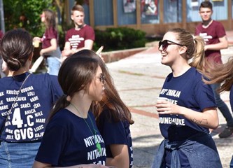 FOTO: Krenula 'norijada', pogledajte kako 'nore' gorički maturanti