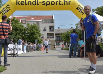 Kroz pet različitih utrka održana 27. Turopoljska trka
