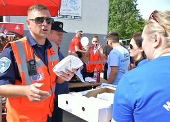 Treća 'Vatrogasna trka okupila' stotinjak trkača: Evo tko su najbrži mali i veliki vatrogasci