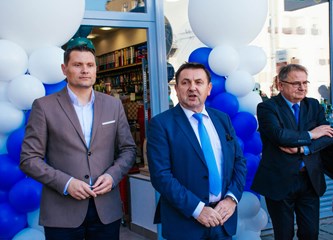 Ponuda od 3000 raznih artikala: U Zagrebačkoj svečano otvorena nova poslovnica Narodnih novina