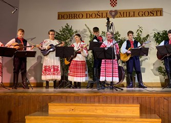 Turopolska večer u režiji Mičevčana: 'Vrhunska kvaliteta izvedbe, sve pohvale našim čuvarima baštine'