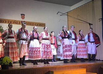 Turopolska večer u režiji Mičevčana: 'Vrhunska kvaliteta izvedbe, sve pohvale našim čuvarima baštine'