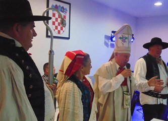 Proslavljeno Martinje u Šćitarjevu: Kuma mošteku prva pratilja najuzornije seoske žene