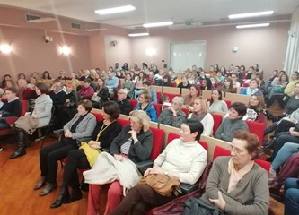 'Pričom do glazbe': Predstavljen priručnik uz kojega ćete lako zavoljeti glazbu i naučiti osnove teorije