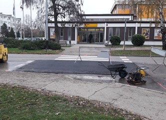 FOTO Na zebri kod policije postavlja se uzdignuti pješački prijelaz