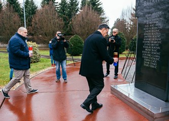 Dan Grada Velike Gorice, obilježavanje započelo polaganjem vijenaca