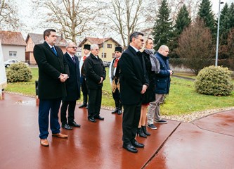 Dan Grada Velike Gorice, obilježavanje započelo polaganjem vijenaca