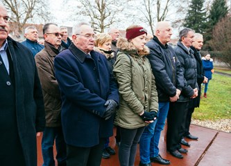 Dan Grada Velike Gorice, obilježavanje započelo polaganjem vijenaca
