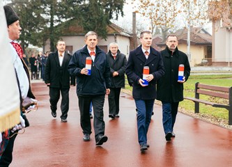 Dan Grada Velike Gorice, obilježavanje započelo polaganjem vijenaca