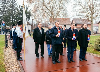 Dan Grada Velike Gorice, obilježavanje započelo polaganjem vijenaca