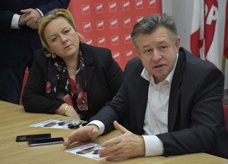 Jelušić ispred SDP-a: 'Zoran Milanović jedini je ozbiljan kandidat'