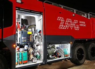 FOTO Impresivno pojačanje za vatrogasce Zračne luke, pohvalili se novim vozilom respektabilnih performansi