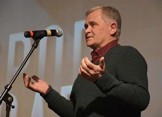 Nije prošlo 'ispod radara': Puna dvorana pogledala neispričanu priču o stvaranju ratnog zrakoplovstva