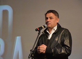 Nije prošlo 'ispod radara': Puna dvorana pogledala neispričanu priču o stvaranju ratnog zrakoplovstva