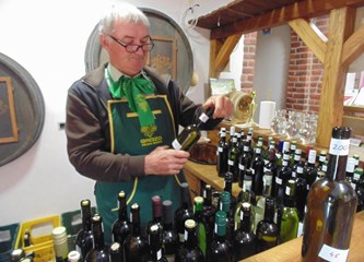 Marijan Kovačić ima najbolje ocijenjeno vino, njegov Chardonnay prikupio čak 89 bodova!
