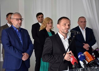 Božinović iz Gorice: 'Očekujemo najmanje šest mandata, privilegija je biti na čelu ovakve liste'