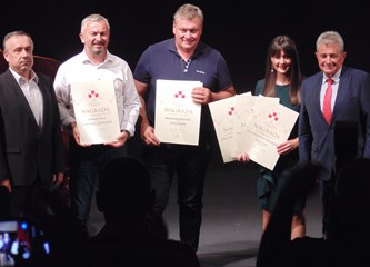 Zlatne i srebrne diplome za turopoljske vinare iz udruge Grozd na 52. Izložbi vina kontinentalne Hrvatske!