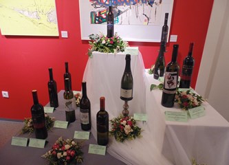 Zlatne i srebrne diplome za turopoljske vinare iz udruge Grozd na 52. Izložbi vina kontinentalne Hrvatske!