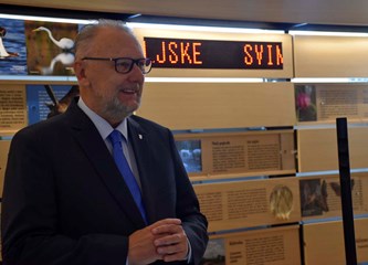 FOTO Ministra Božinovića upoznali s bogatom poviješću Turopolja, ali i podsjetili na jedno neriješeno pitanje