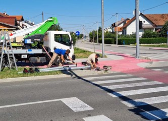 Pokosio semafor na raskrižju Tesline i Kolareve pa napuhao 1,93 promila